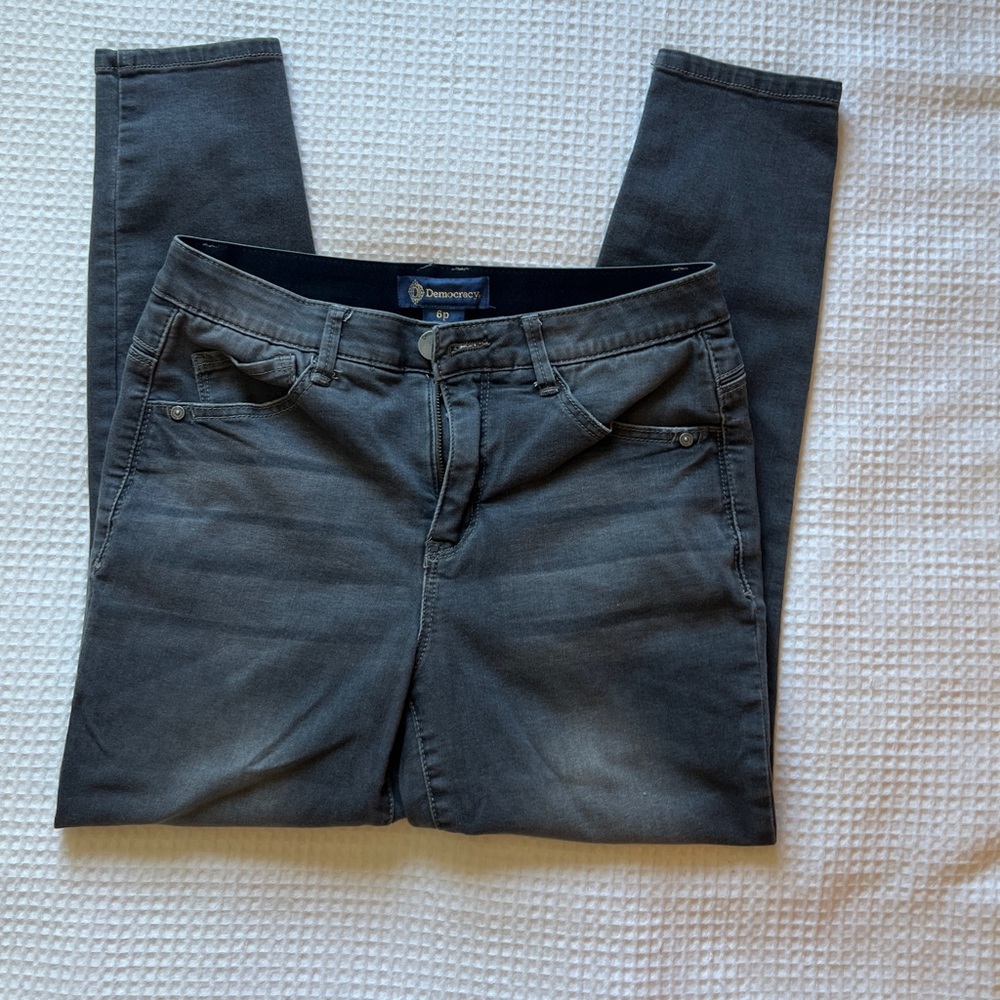 Democracy Jeans - Size 6P